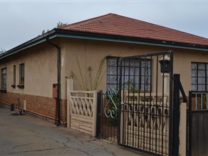 3 Bed House in Maraisburg