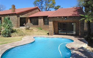 4 Bedroom House in Wendywood