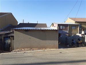 1 Bed House in Durban Roodepoort Deep