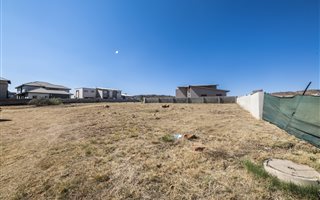 1352 m² Land available in Eye of Africa