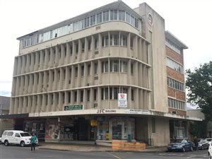 1094 m² Commercial space in Paarl