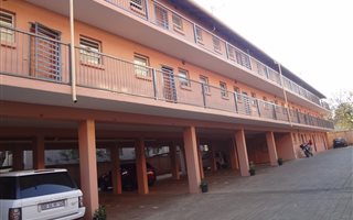 2 Bedroom Apartment in Arcadia
