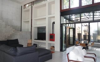 4 Bedroom House in Dainfern