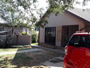 3 Bed House in Rangeview