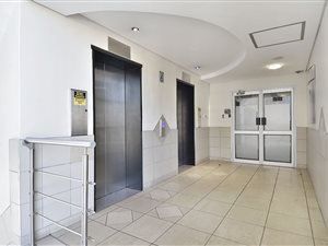 651 m² Office Space in Arcadia