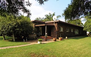 8 ha Farm in Roodeplaat
