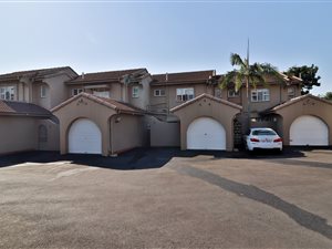 3 Bed Duplex in Umhlanga Rocks