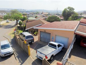3 Bed House in Bluff