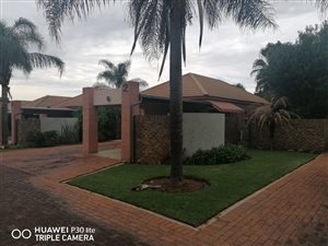 3 Bed Townhouse in East Lynne