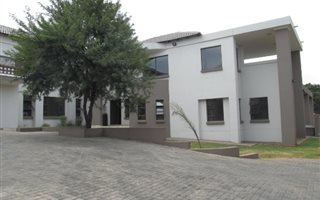 3800 m² Smallholding in Raslouw AH
