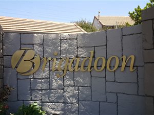 2 Bed Apartment in Isandovale