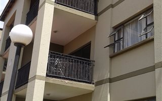 2 Bedroom Townhouse in Lonehill