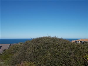 667 m² Land available in Mossel Bay Golf Estate