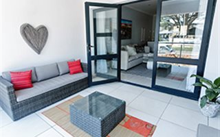 2 Bedroom House in Bryanston