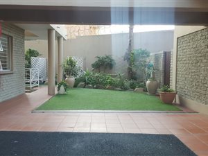 1 Bedroom Apartment in Bloubergrant