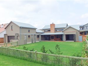 4 Bedroom House in The Coves