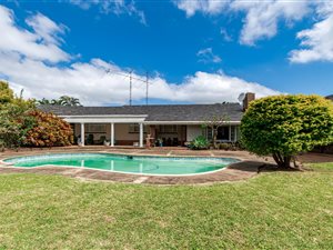 4 Bed House in Cowies Hill