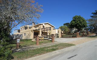 4 Bedroom House in Linton Grange