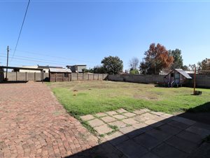 3 Bed House in Rothdene
