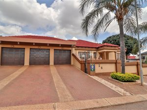 5 Bed House in Amandasig