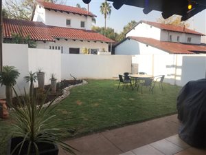 3 Bed Townhouse in Willow Park Manor