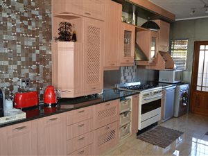 3 Bed Townhouse in Illiondale