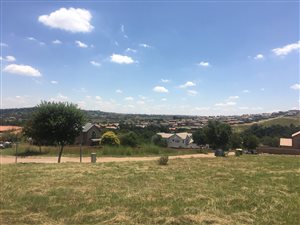 1235 m² Land available in Rietvlei Heights Country Estate