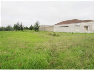 680 m² Land available in Groeneweide Park