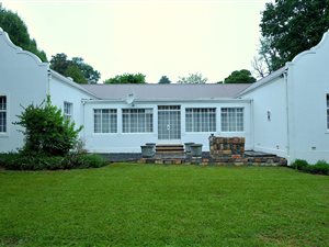 4 Bed House in Himeville