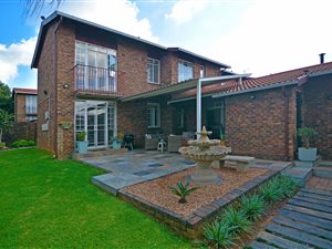 3 Bed Duplex in Randpark Ridge