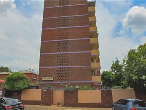 2 Bed Apartment in Pretoria North