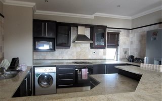3 Bedroom Apartment in La Mercy