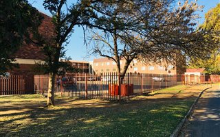 2 Bedroom Apartment in Vanderbijlpark CW