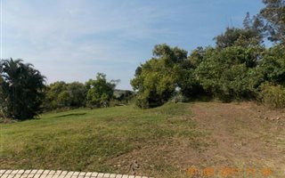 1108 m² Land available in Palm Lakes Estate