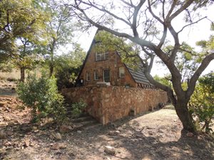 1 Bed Townhouse in Buffelspoort