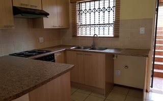 2 Bedroom Apartment in Noordheuwel