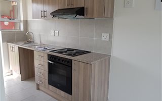 2 Bedroom Apartment in Costa Da Gama