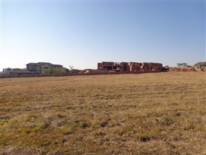 8662 m² Land available in Mooikloof Glen