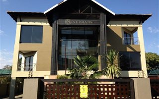 810 m² Commercial space in Northmead