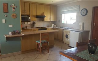 3 Bedroom Townhouse in Brentwood Park