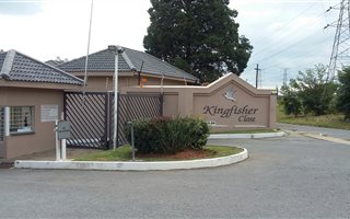 2 Bedroom Duplex in Corlett Gardens
