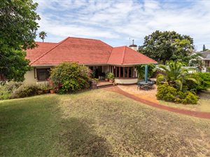 3 Bed House in Bergvliet