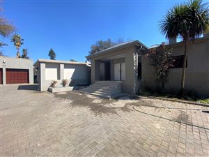 5 Bed House in Westdene