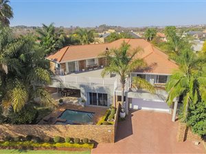 4 Bedroom House in Centurion Golf Estate