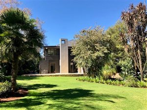5 Bed House in Saxonwold