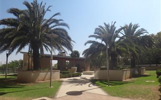 2 Bedroom Apartment in Sandton CBD