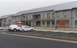 87 m² Commercial space in Durbanville Central