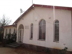 3 Bed House in Rensburg