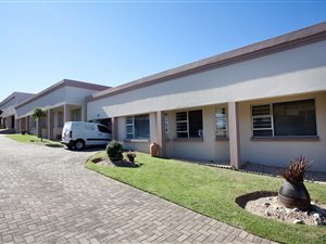 3 Bed House in Lovemore Heights