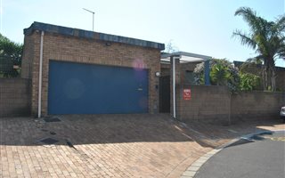 3 Bedroom House in Everglen